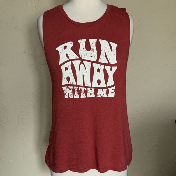 EXPRESS workout activewear tank top red in women’s size small - Picture 2 of 9